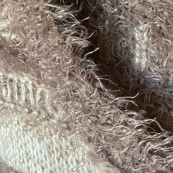 Knox Rose tan sweater with fringe, XXL - Picture 4 of 10
